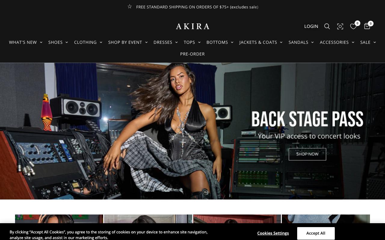 shopakira.com homepage screenshot